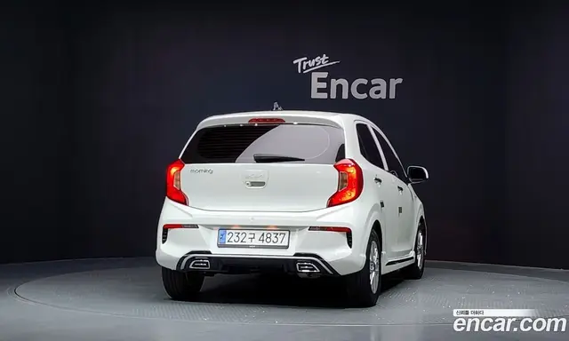 Kia Morning 2023 1.0 автомат (гидро), миниатюра 4