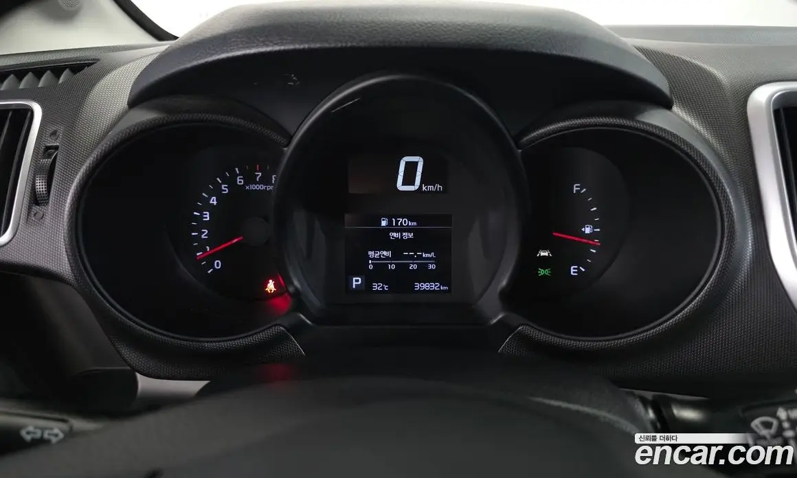 Kia Ray 2020 1.0 автомат (гидро), фото 11