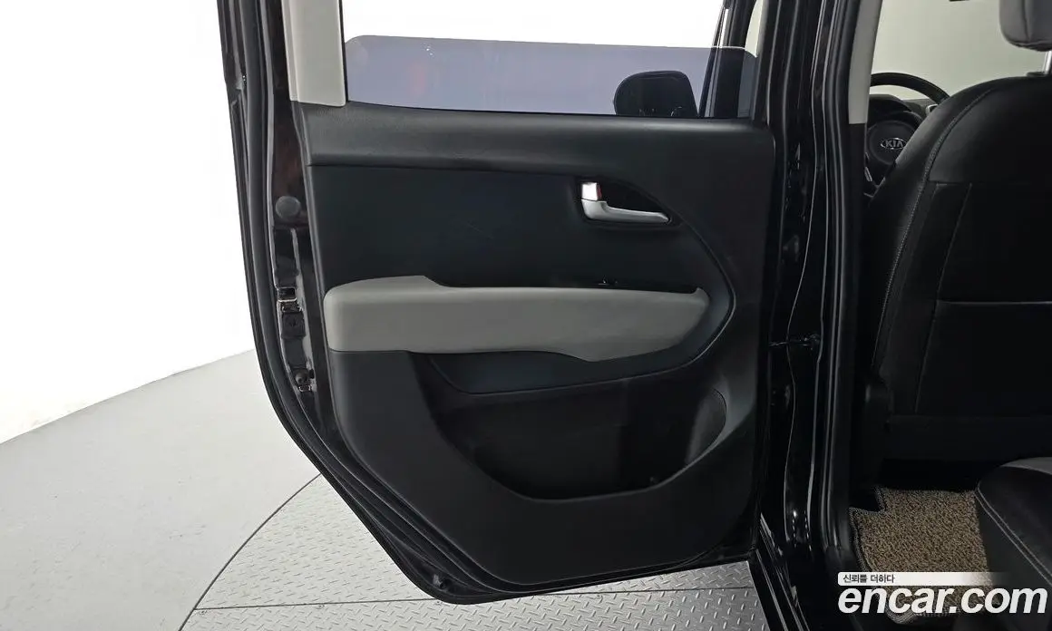 Kia Ray 2020 1.0 автомат (гидро), фото 15