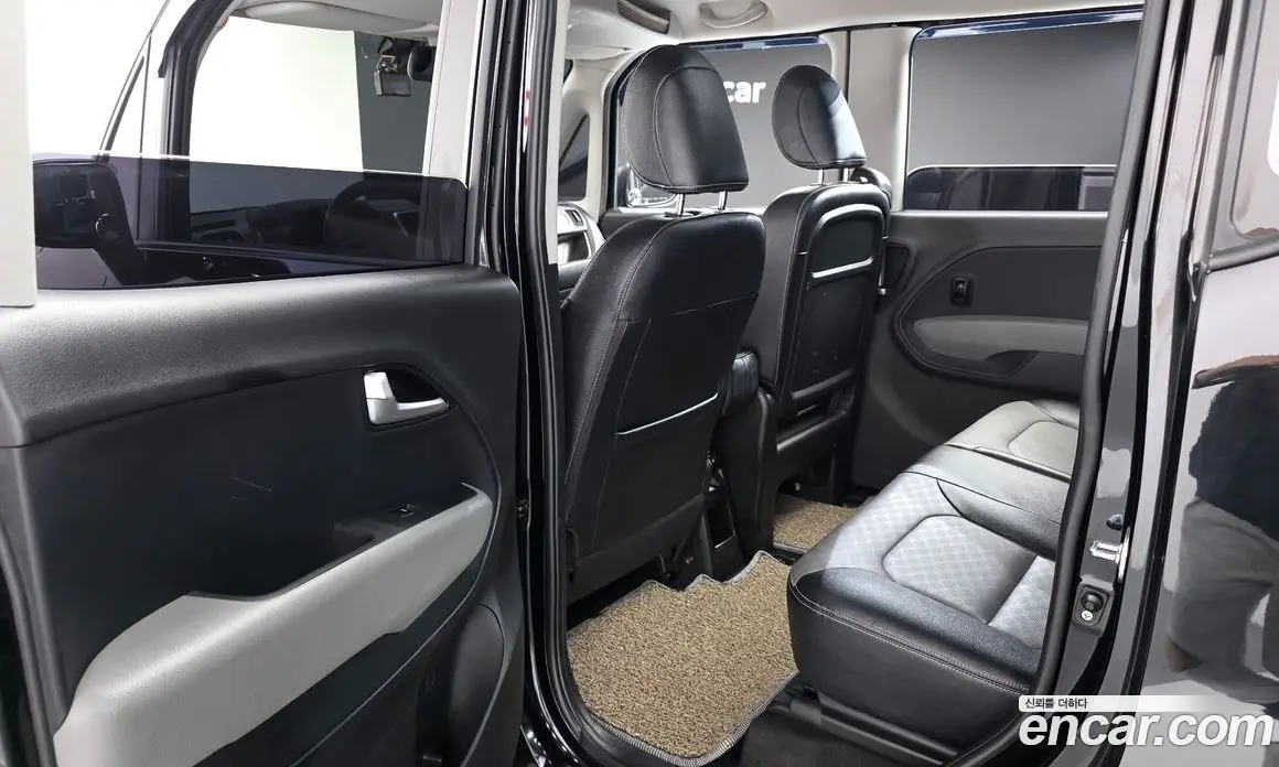 Kia Ray 2020 1.0 автомат (гидро), фото 17
