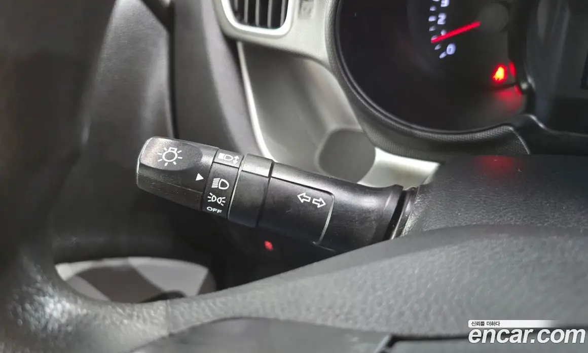 Kia Ray 2022 1.0 автомат (гидро), фото 21