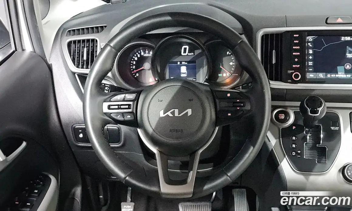 Kia Ray 2022 1.0 автомат (гидро), фото 11