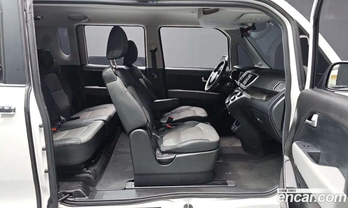 Kia Ray 2022 1.0 автомат (гидро), фото 18