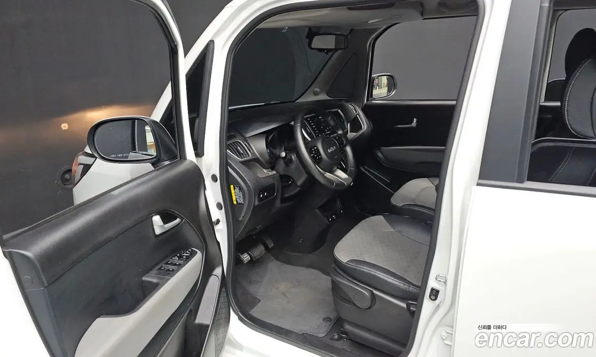 Kia Ray 2022 1.0 автомат (гидро), фото 10