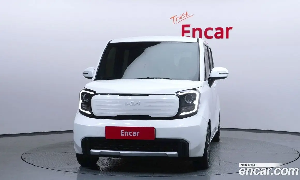 Kia Ray 2023 1.0 автомат (гидро), фото 3