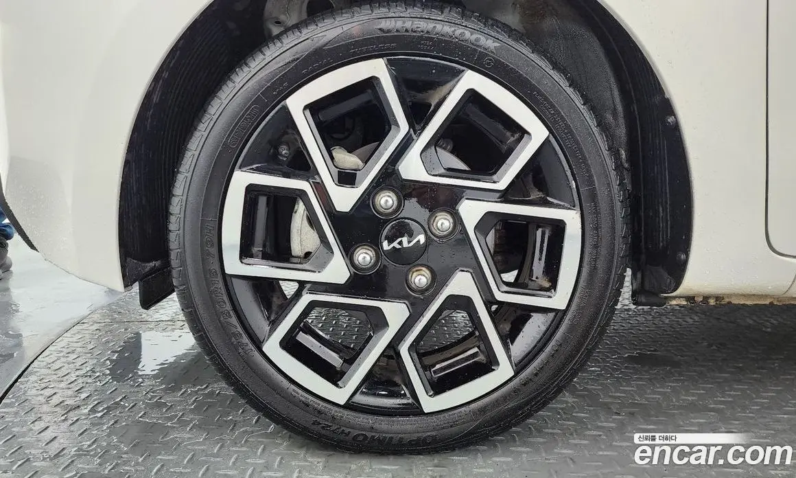 Kia Ray 2023 1.0 автомат (гидро), фото 5