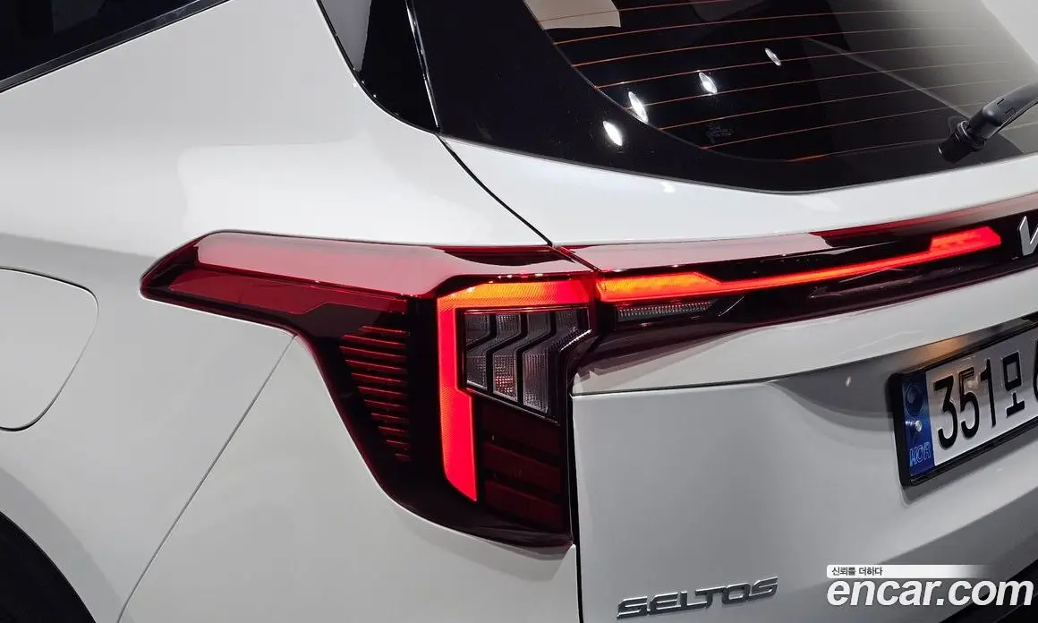 Kia Seltos 2023 2.0 автомат (гидро), фото 8