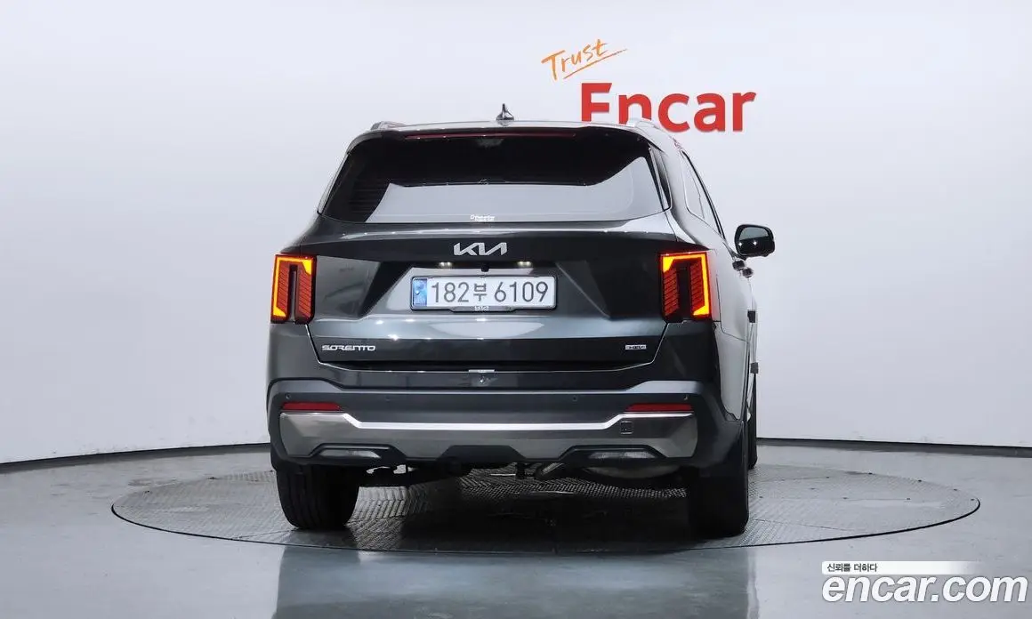 Kia Sorento 2024 1.6 автомат (гидро), фото 4