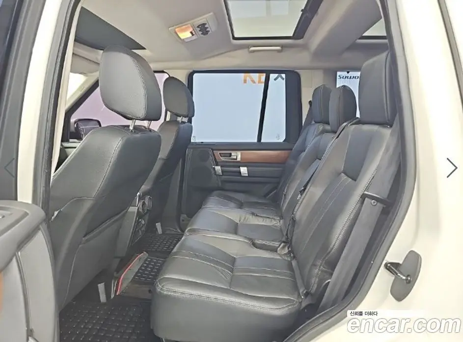Land Rover Discovery 2009 2.7 автомат (гидро), фото 12
