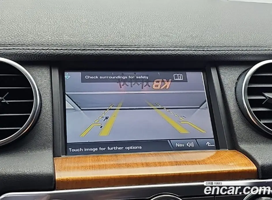 Land Rover Discovery 2009 2.7 автомат (гидро), фото 16