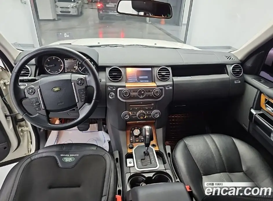 Land Rover Discovery 2009 2.7 автомат (гидро), фото 7