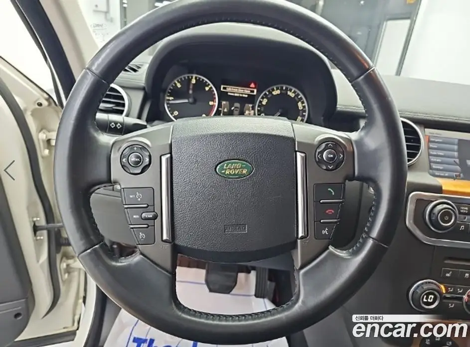 Land Rover Discovery 2009 2.7 автомат (гидро), фото 9