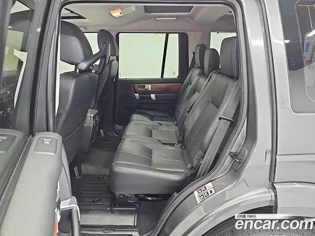 Land Rover Discovery 2014 3.0 автомат (гидро), миниатюра 12