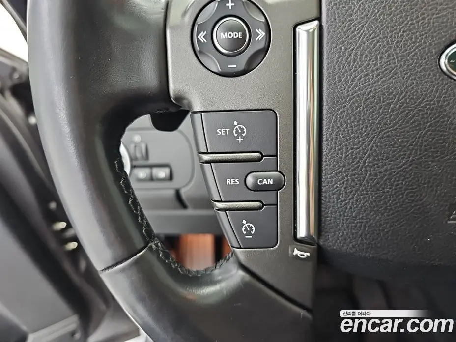 Land Rover Discovery 2014 3.0 автомат (гидро), фото 18