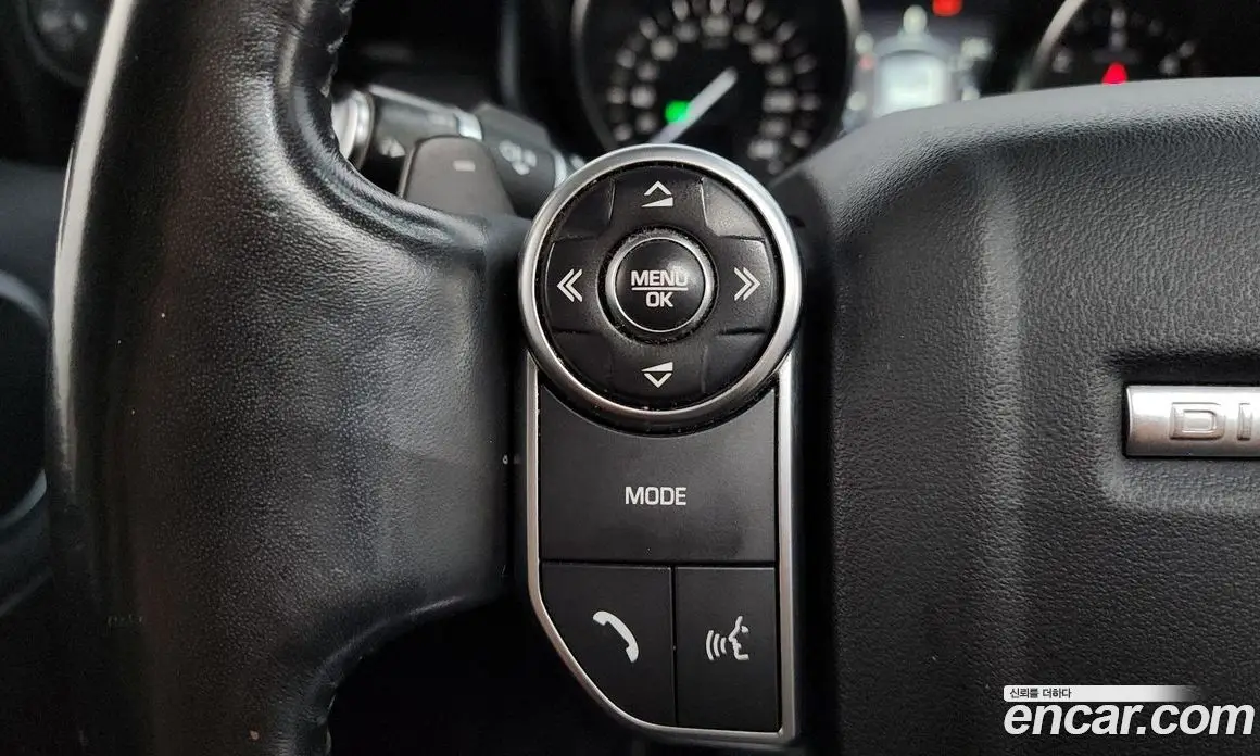 Land Rover Discovery 2018 2.0 автомат (гидро), фото 17