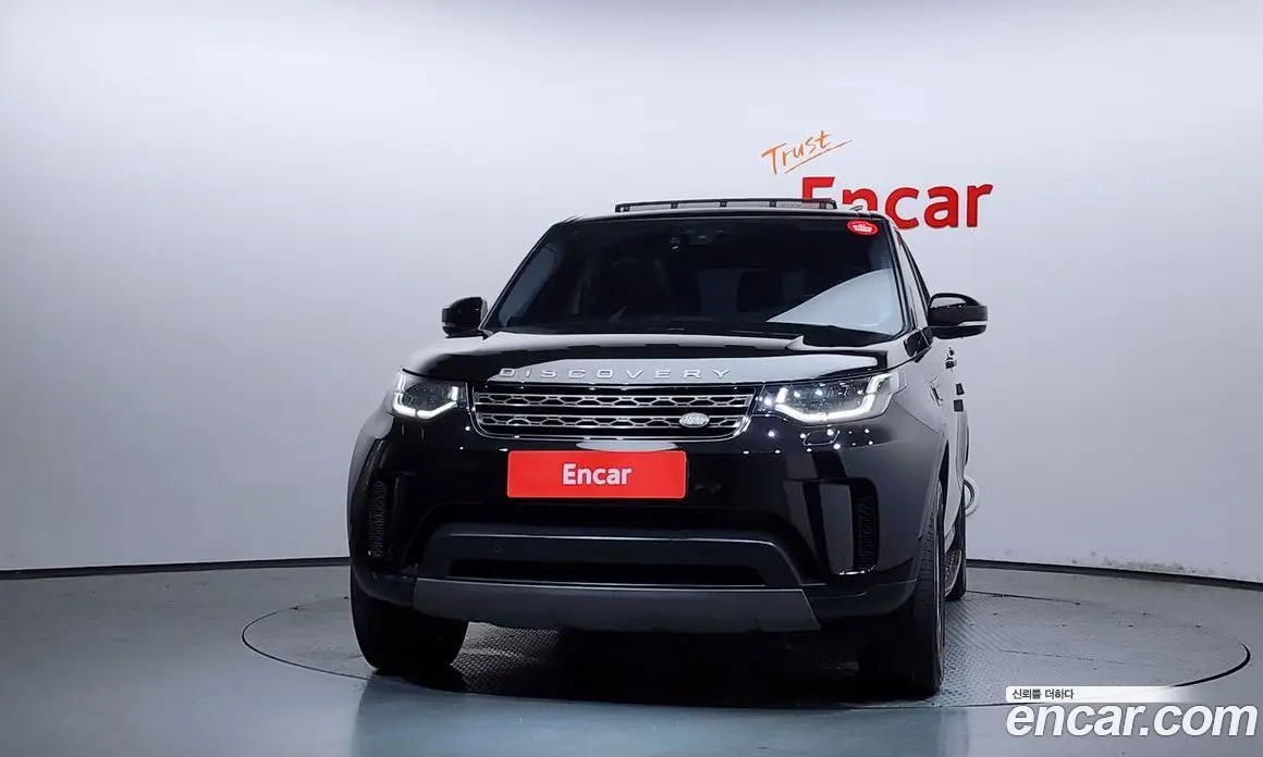 Land Rover Discovery 2018 2.0 автомат (гидро), фото 3