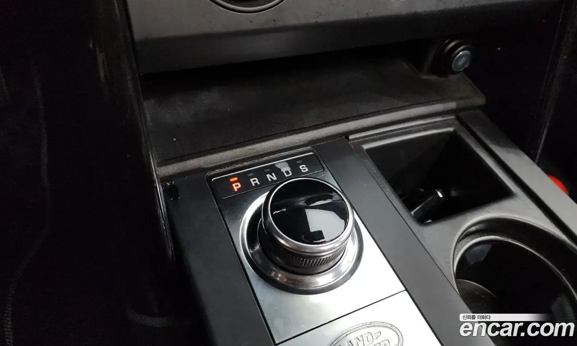 Land Rover Discovery 2018 2.0 автомат (гидро), фото 9