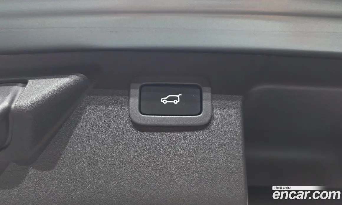 Land Rover Discovery Sport 2017 2.0 автомат (гидро), фото 27