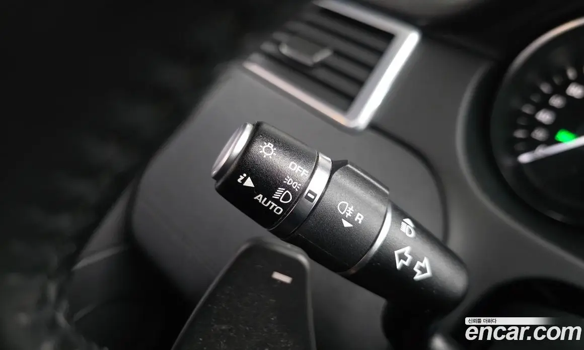 Land Rover Discovery Sport 2017 2.0 автомат (гидро), фото 33