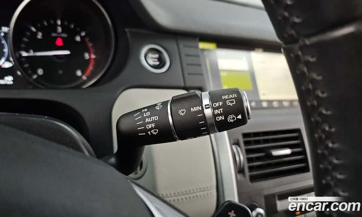 Land Rover Discovery Sport 2017 2.0 автомат (гидро), фото 19