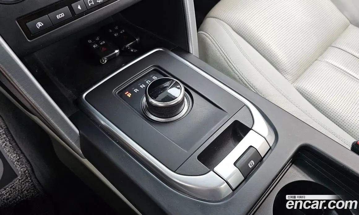 Land Rover Discovery Sport 2017 2.0 автомат (гидро), фото 9
