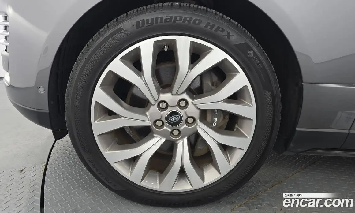 Land Rover Range Rover 2018 4.4 автомат (гидро), фото 5