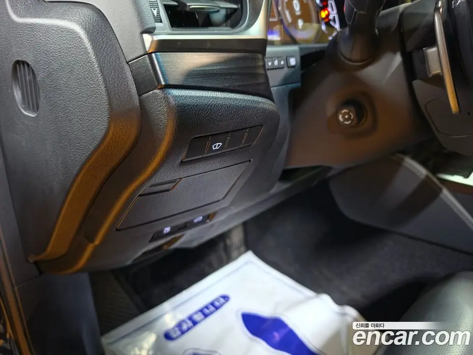 Lexus ES 2020 2.5 автомат (вариатор), фото 18
