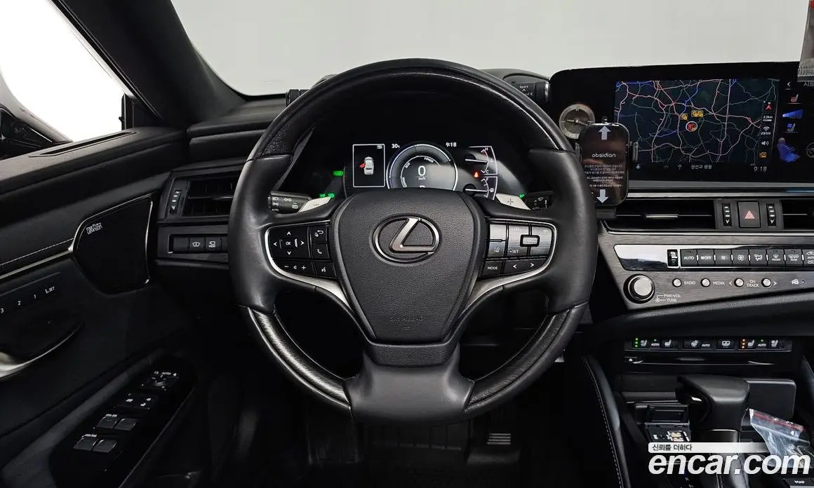 Lexus ES 2021 2.5 автомат (гидро), фото 18