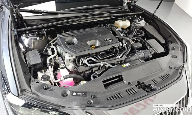 Lexus ES 2021 2.5 автомат (гидро), миниатюра 6