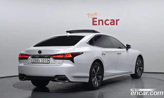 Lexus LS 2022 3.4 автомат (гидро), миниатюра 2