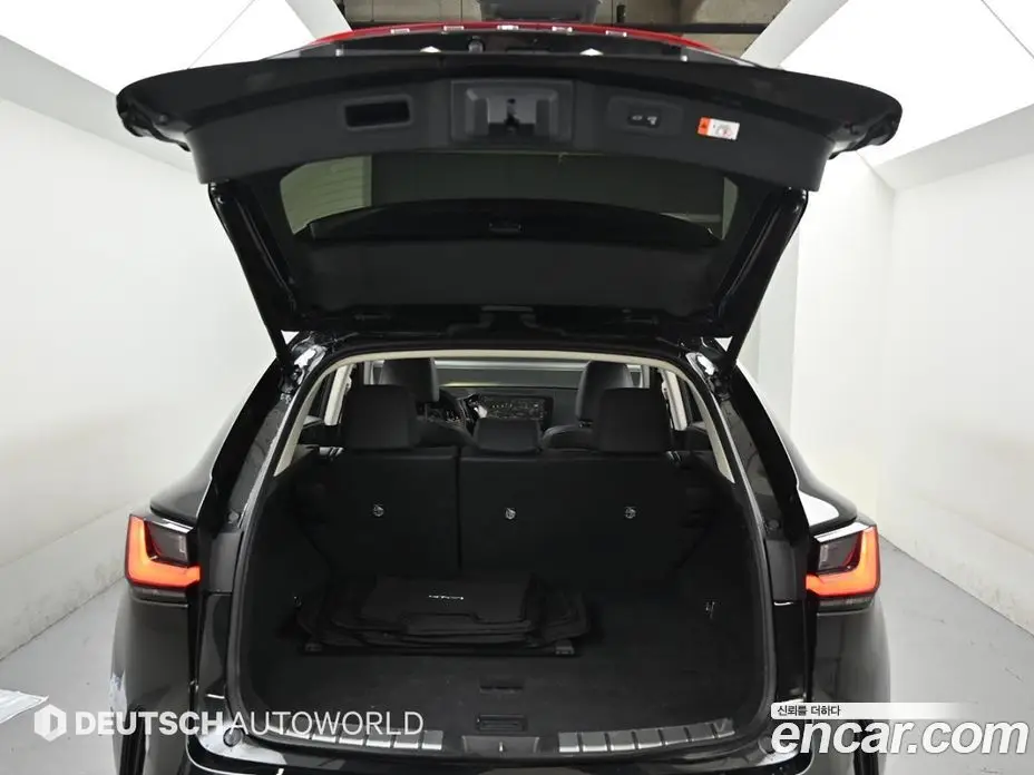 Lexus NX 2023 2.5 автомат (гидро), фото 17