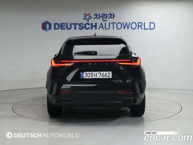 Lexus NX 2023 2.5 автомат (гидро), миниатюра 4
