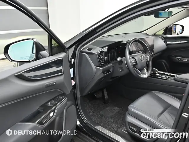Lexus NX 2023 2.5 автомат (гидро), миниатюра 8