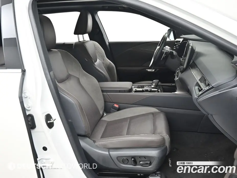 Lexus RX 2024 2.5 автомат (гидро), фото 10