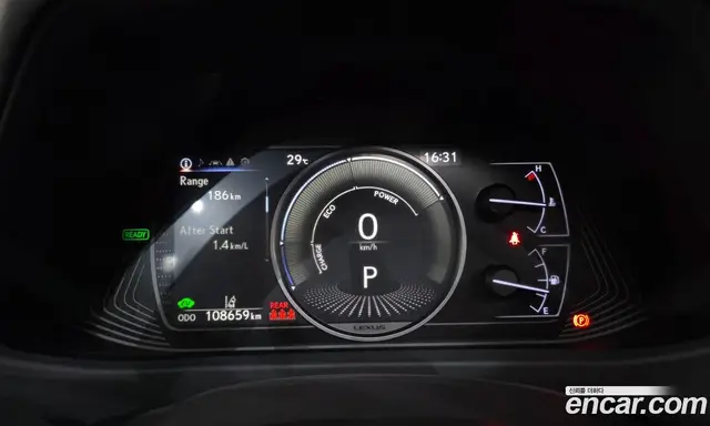 Lexus UX 2019 2.0 автомат (гидро), миниатюра 11