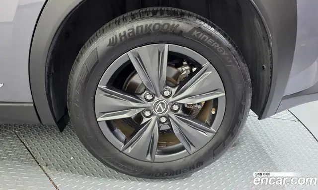 Lexus UX 2019 2.0 автомат (гидро), миниатюра 7