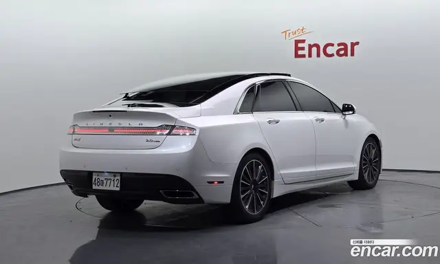 Lincoln MKZ 2016 2.0 автомат (гидро), миниатюра 2