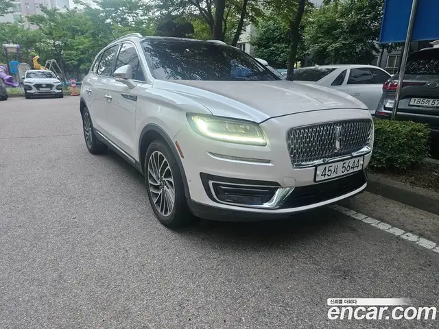 Lincoln Nautilus, 2019, 67 257 км