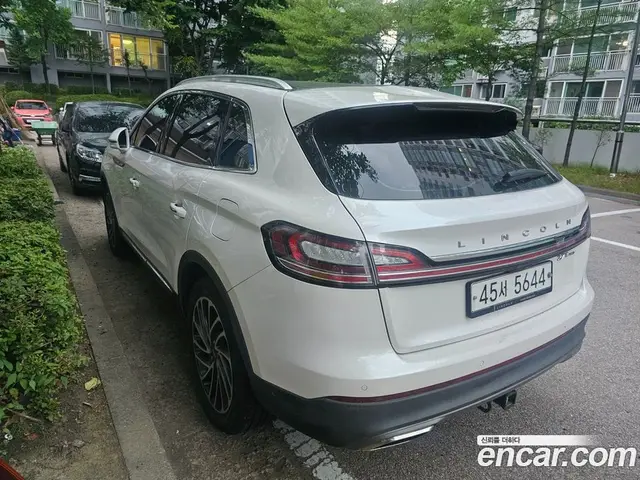 Lincoln Nautilus 2019 2.7 автомат (гидро), миниатюра 4