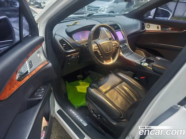Lincoln Nautilus 2019 2.7 автомат (гидро), миниатюра 5