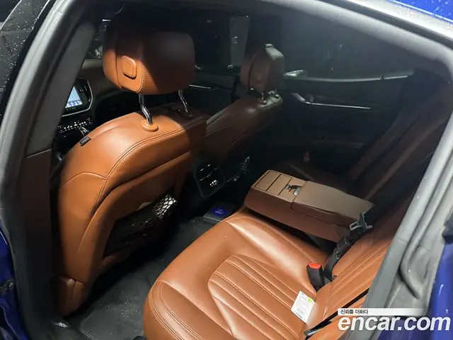 Maserati Ghibli 2015 3.0 автомат (гидро), миниатюра 8