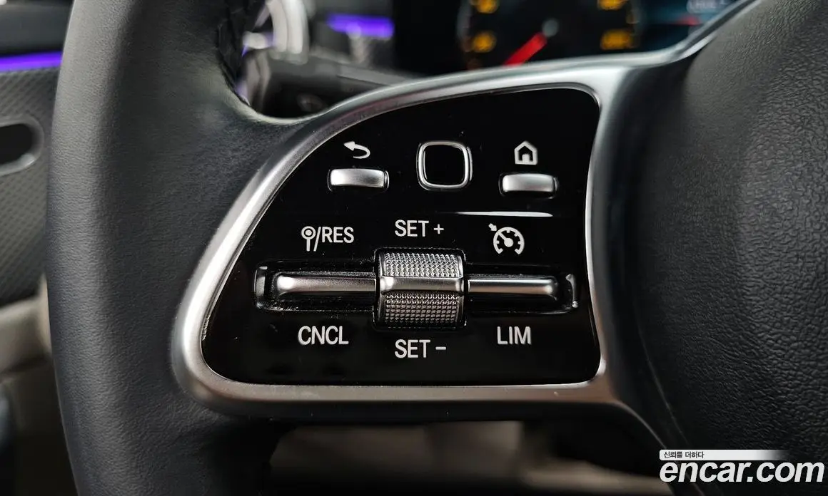 Mercedes-Benz A-Class 2021 2.0 автомат (гидро), фото 29