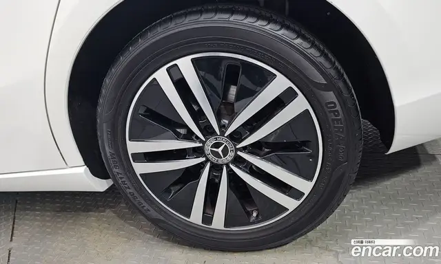 Mercedes-Benz A-Class 2021 2.0 автомат (гидро), миниатюра 6