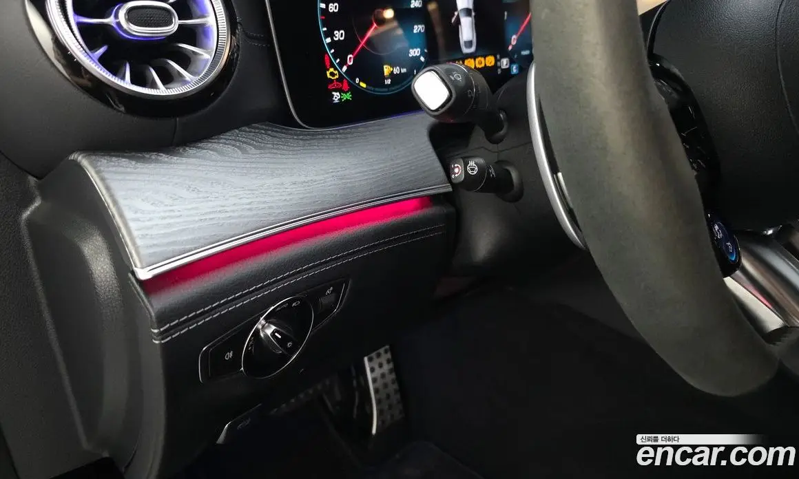 Mercedes-Benz AMG GT 2023 3.0 автомат (гидро), фото 28