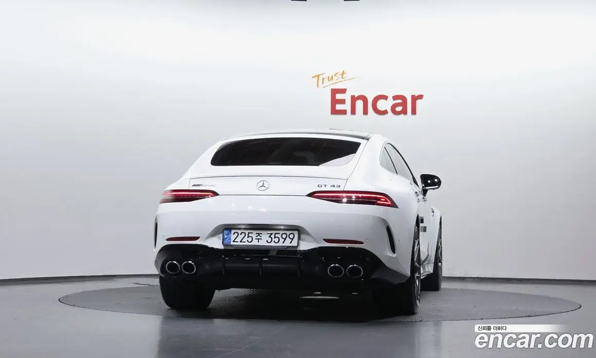 Mercedes-Benz AMG GT 2023 3.0 автомат (гидро), фото 4