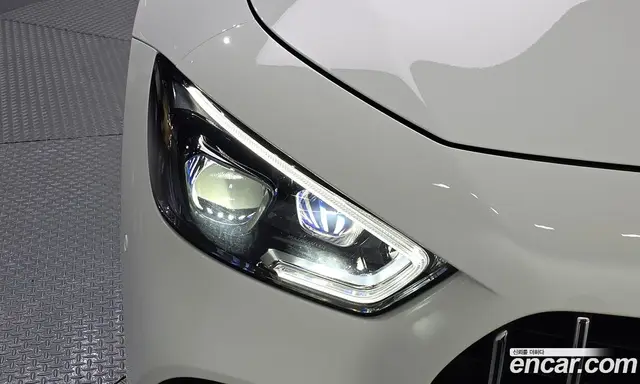Mercedes-Benz AMG GT 2023 3.0 автомат (гидро), миниатюра 8