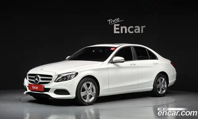 Mercedes-Benz C-Class 2016 1.6 автомат (гидро), миниатюра 1
