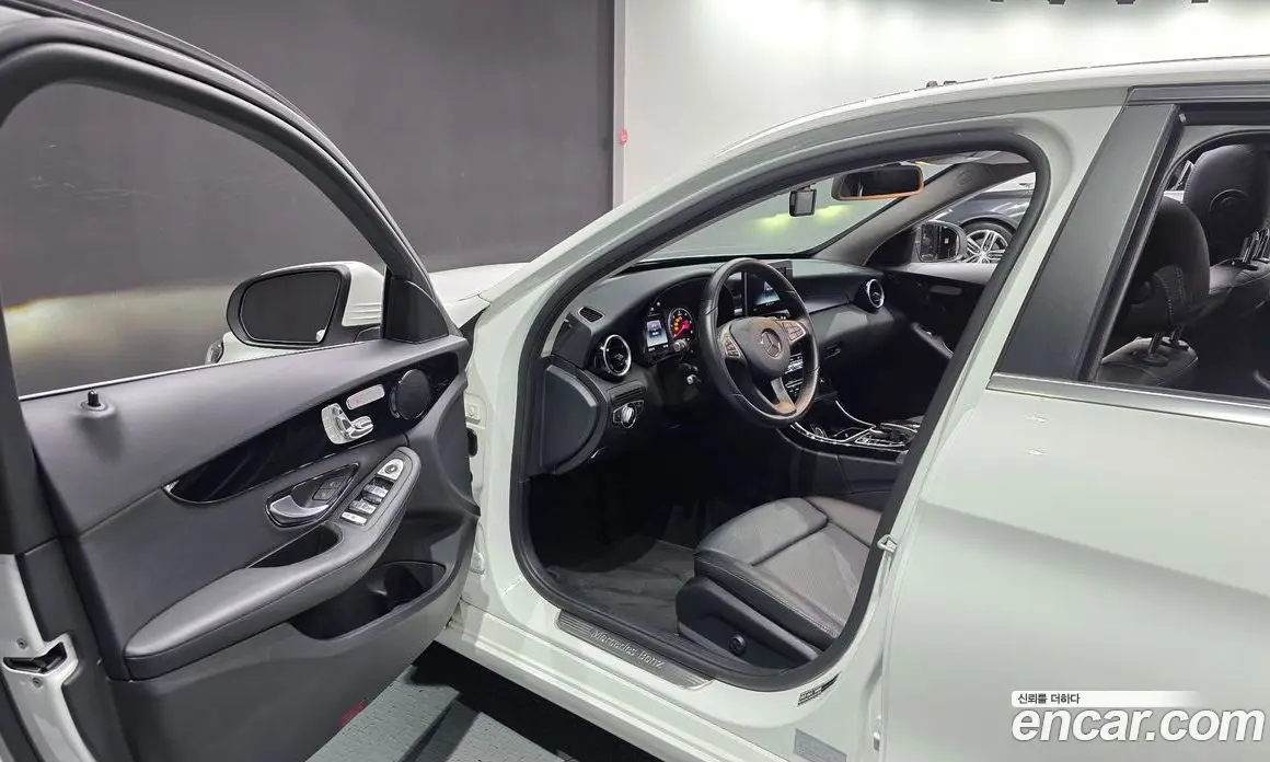 Mercedes-Benz C-Class 2016 1.6 автомат (гидро), фото 10