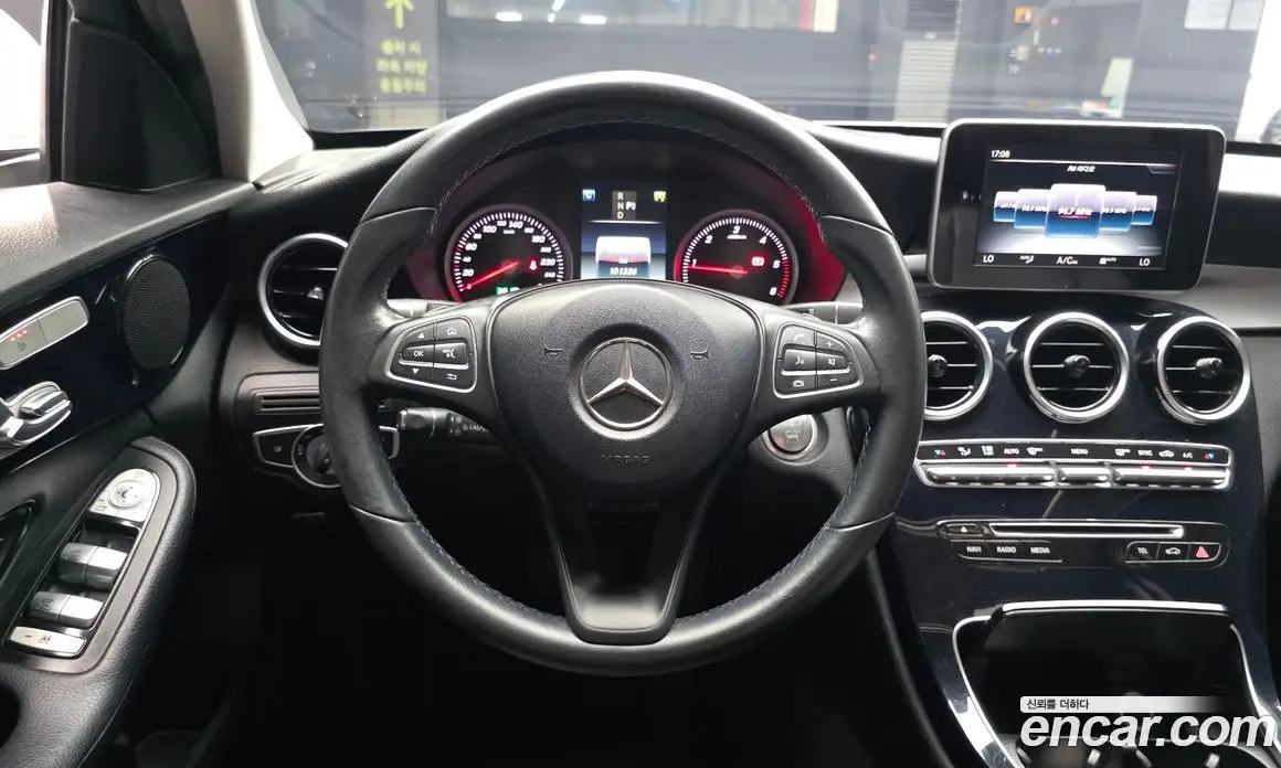 Mercedes-Benz C-Class 2017 1.6 автомат (гидро), фото 13