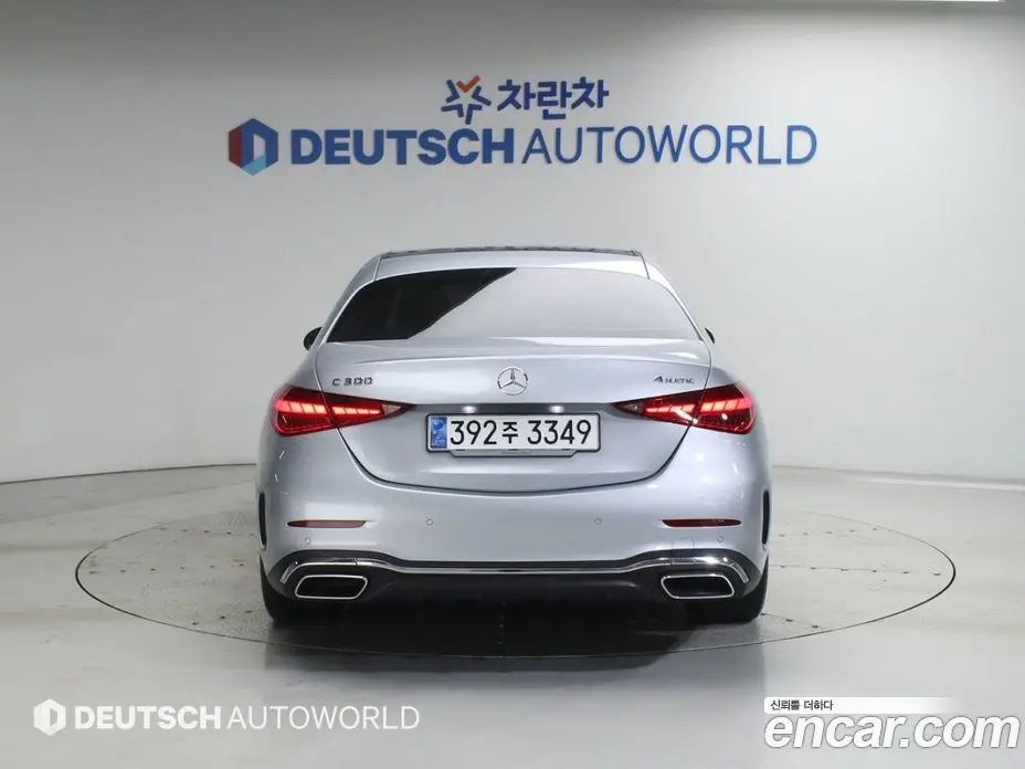 Mercedes-Benz C-Class 2023 2.0 автомат (гидро), фото 4